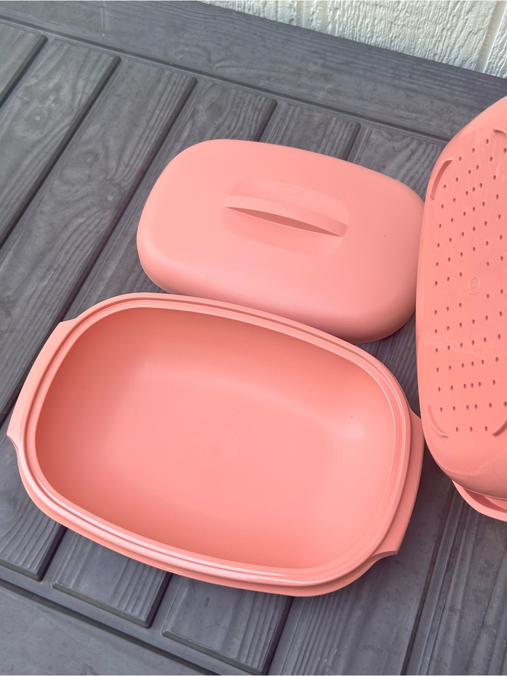 Pink Tupperware Microwave Steaming Container - Picture 4 of 5